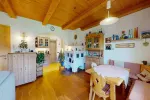 Sonnige Wohnung mit Wohnrecht