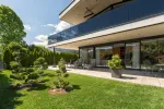Hochwertige Gartenwohnung in erstklassiger Lage