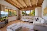 Exklusiver Bungalow in Sonnenlage mit Schwimmteich
